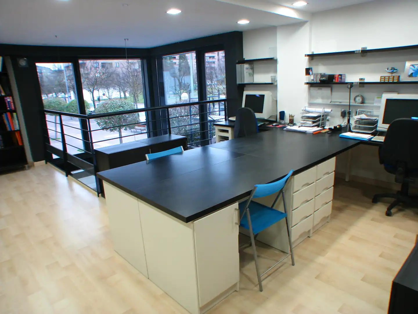Büro zum Verkauf in Calle de Pintor Carlos Sáez de Tejada, 12, San Martín Büro zum Verkauf in Vitoria - Gasteiz
