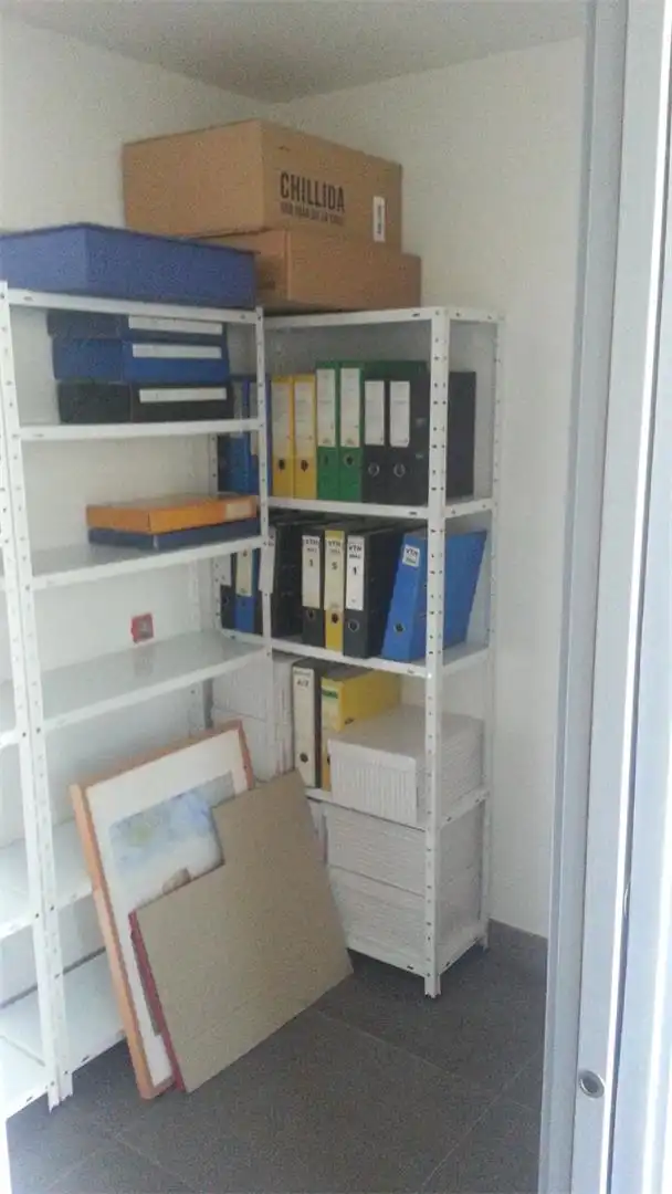 Büro zum Verkauf in Calle de Pintor Carlos Sáez de Tejada, 12, San Martín Büro zum Verkauf in Vitoria - Gasteiz