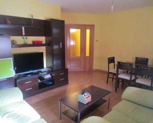 Living room of Flat for sale in La Robla   with Heating, Terrace and Storage room