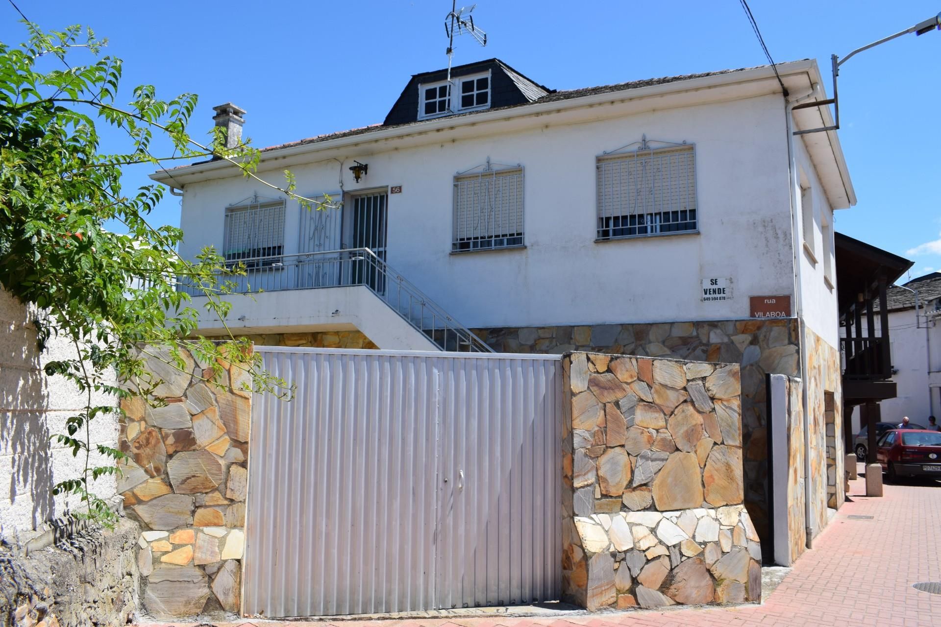 Vista exterior de Casa o xalet en venda en Petín