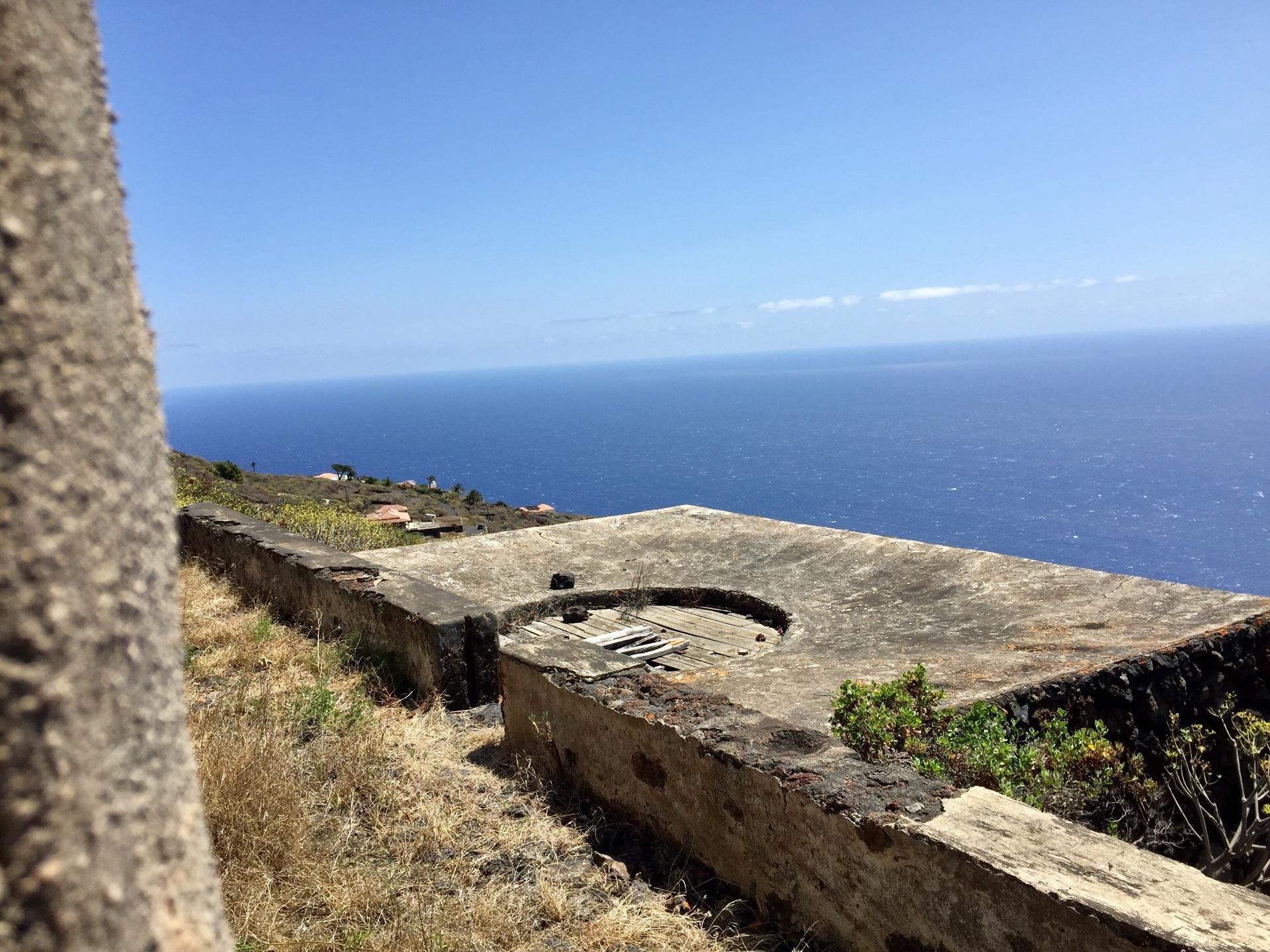 Exterior view of Country house for sale in Fuencaliente de la Palma  with Private garden