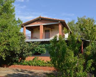 Außenansicht von Haus oder Chalet zum verkauf in San Adrián del Valle mit Heizung, Privatgarten und Terrasse