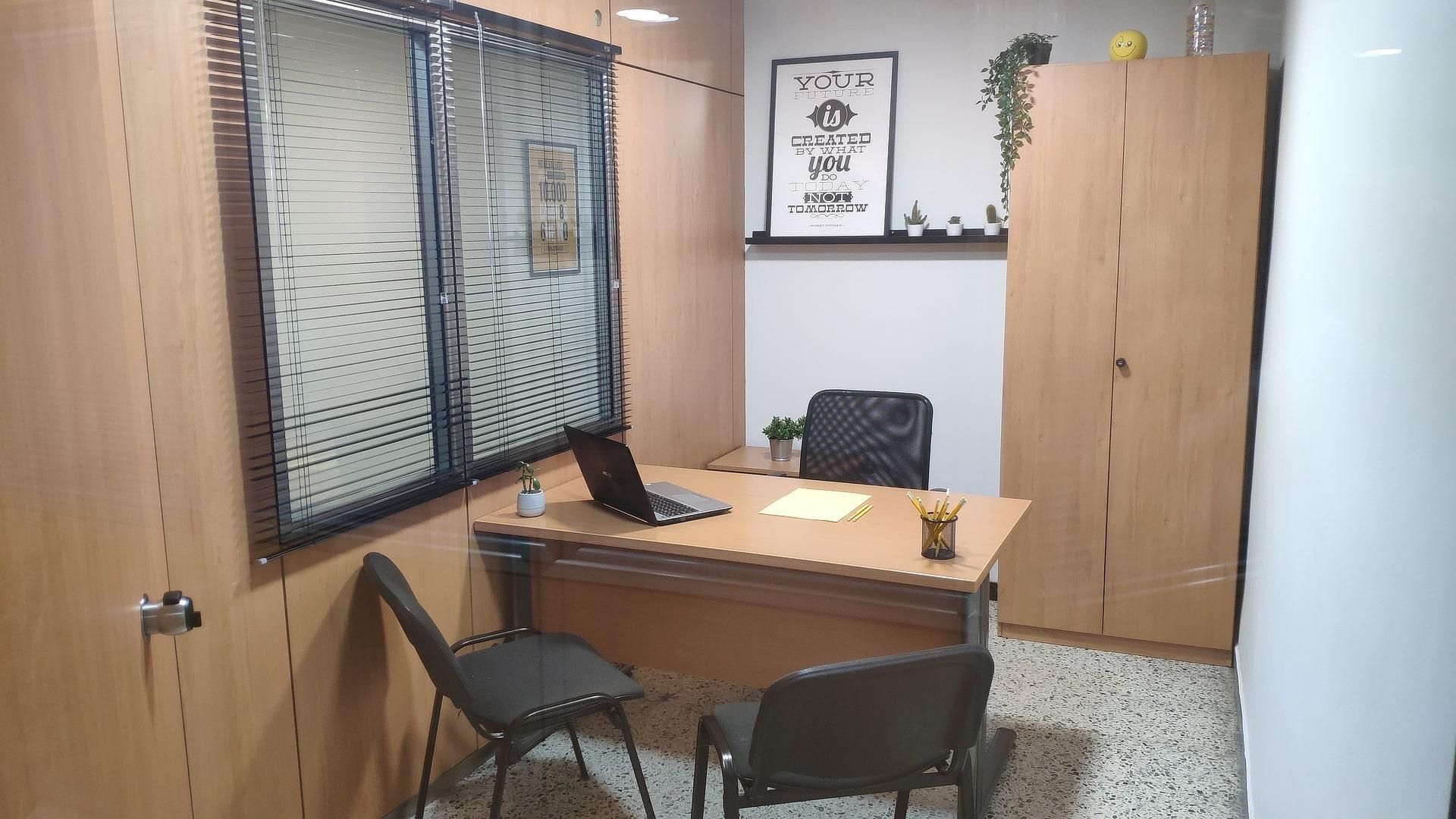 Oficina de lloguer en Castelldefels