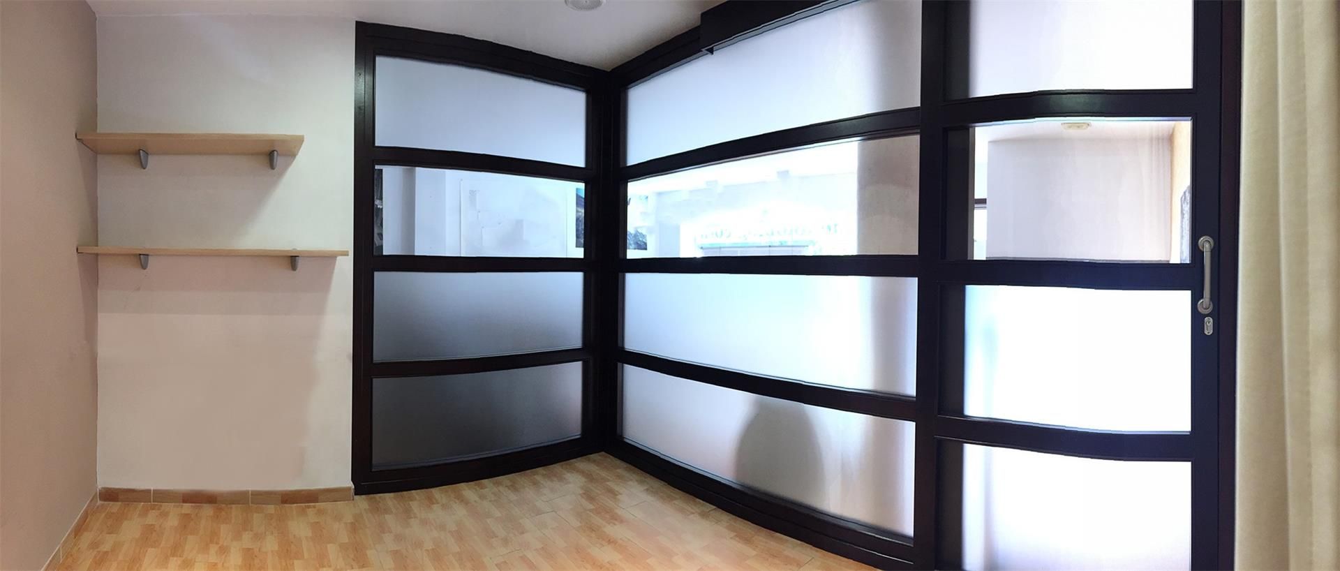 Premises for sale in Jódar  with Air Conditioner and Heating