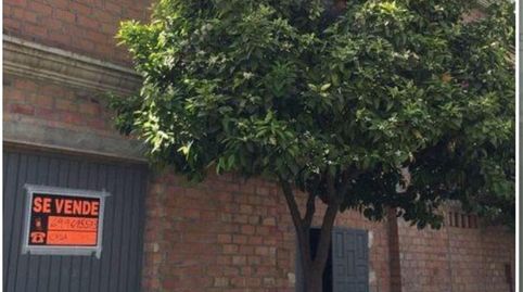 Foto 2 de Casa adosada en venda a Calle Serrana, 29, Centro - Doña Mercedes, Dos Hermanas