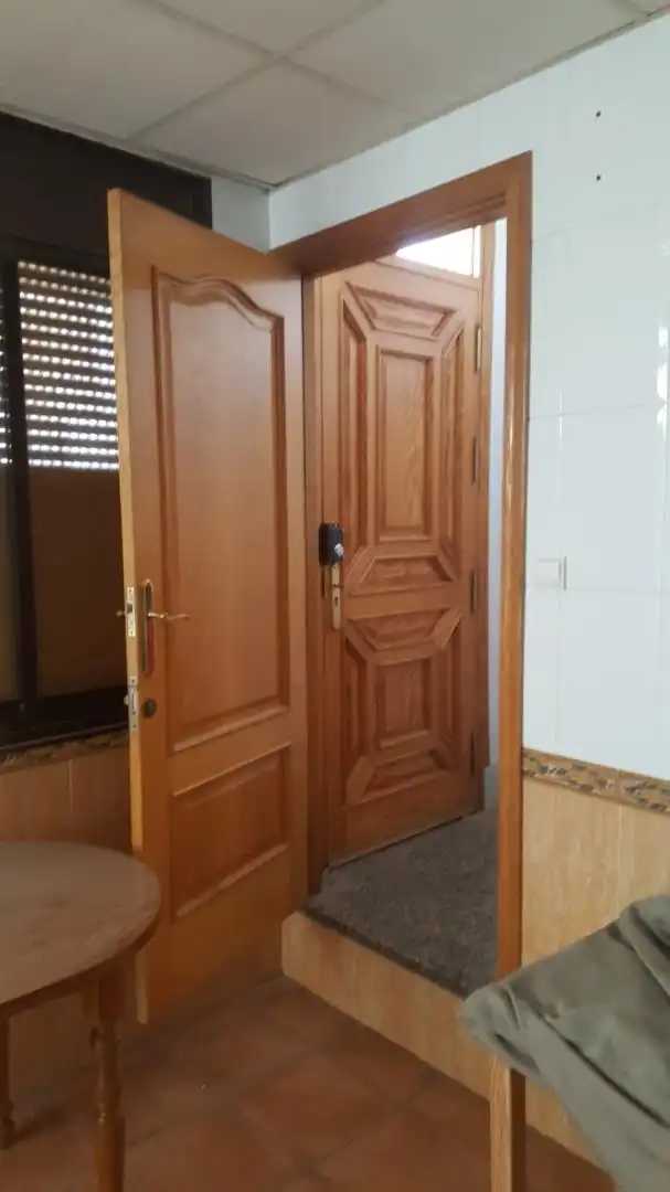 Casa adosada en venta en Caniles Casa adosada en venta en Caniles con Aire acondicionado, Amueblado y Horno