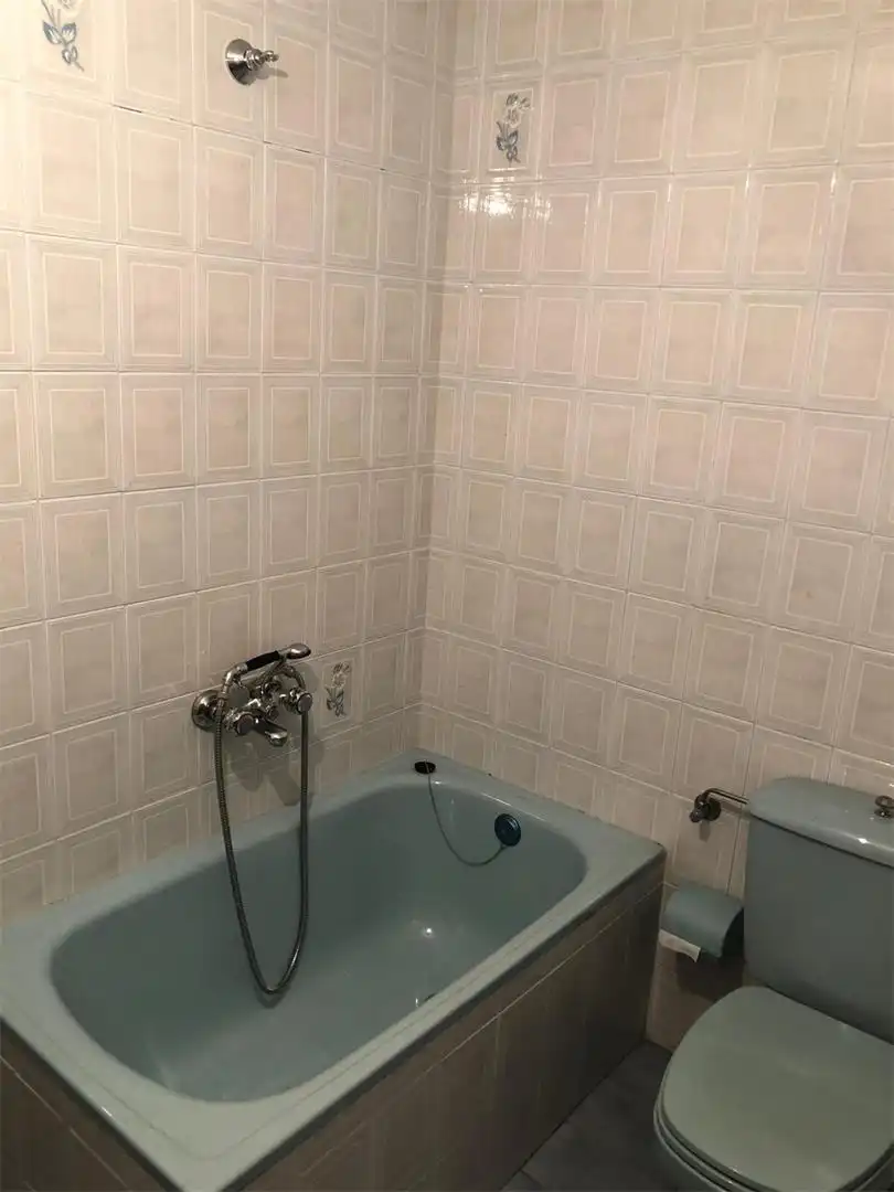 Bathroom of Office for rent in Ourense Capital 