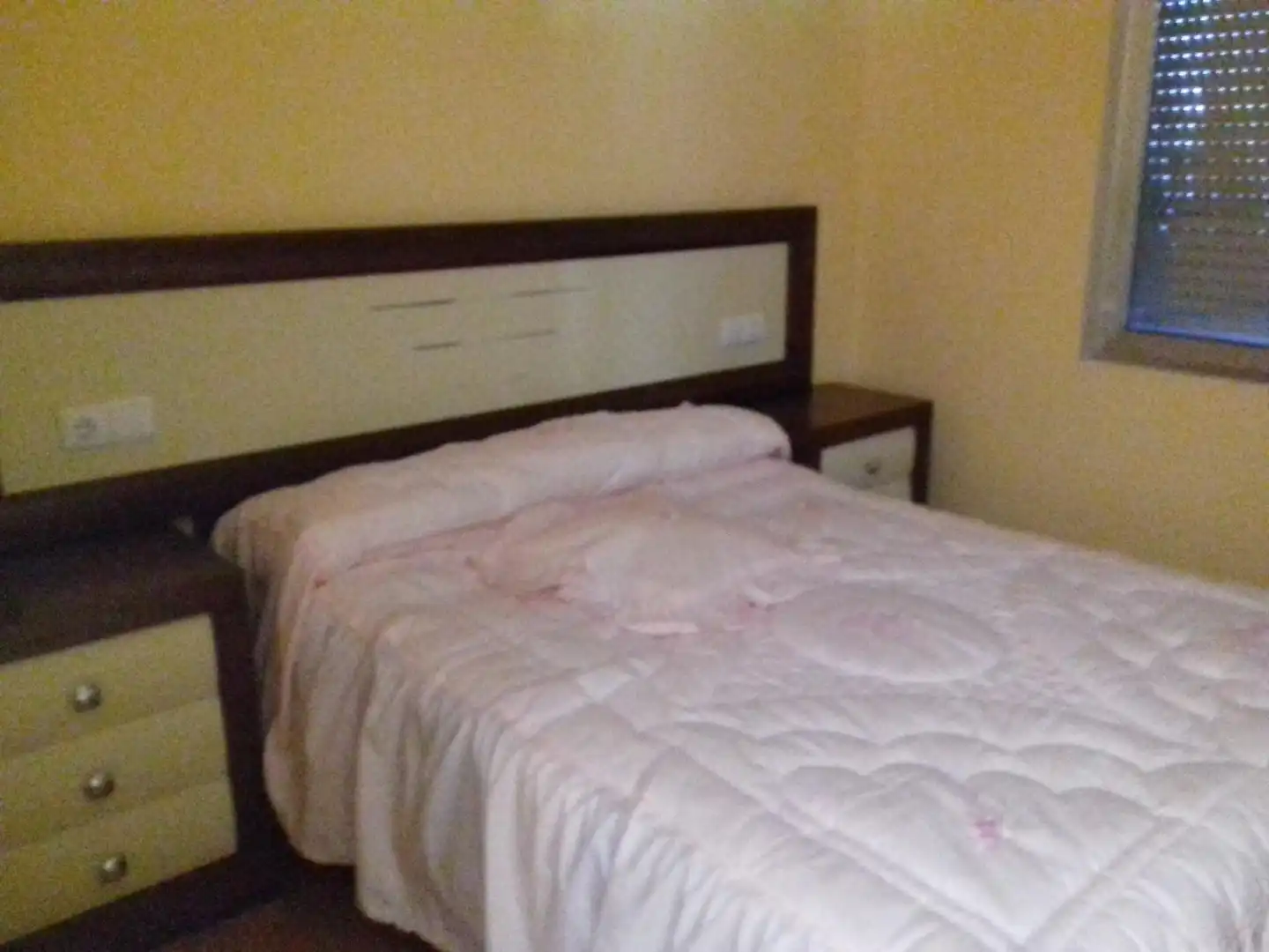Schlafzimmer von Wohnung zur Miete in Fabero mit Parkett, Abstellraum und Möbliert