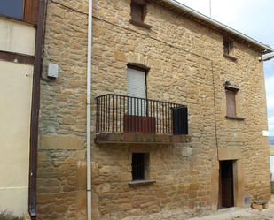 Exterior view of Single-family semi-detached for sale in Valle de Yerri / Deierri  with Balcony