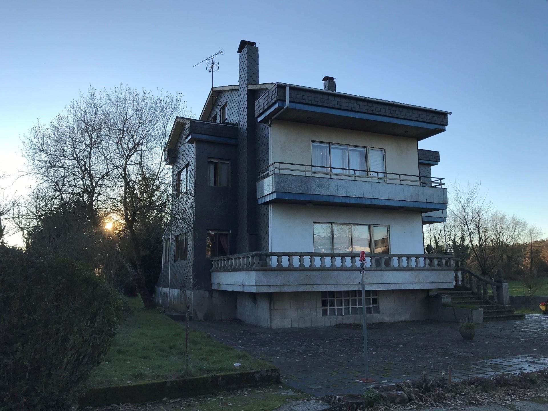Exterior view of House or chalet for sale in Chantada  with Heating, Private garden and Terrace