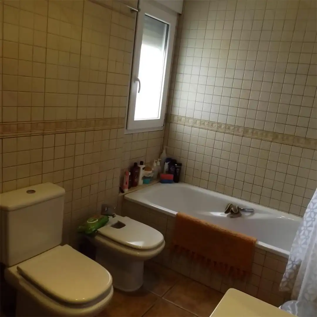 Flat for sale in Travesía de Albacete, 22, Fuente-Álamo Bathroom of Flat for sale in Fuente-Álamo with Terrace, Storage room and Furnished