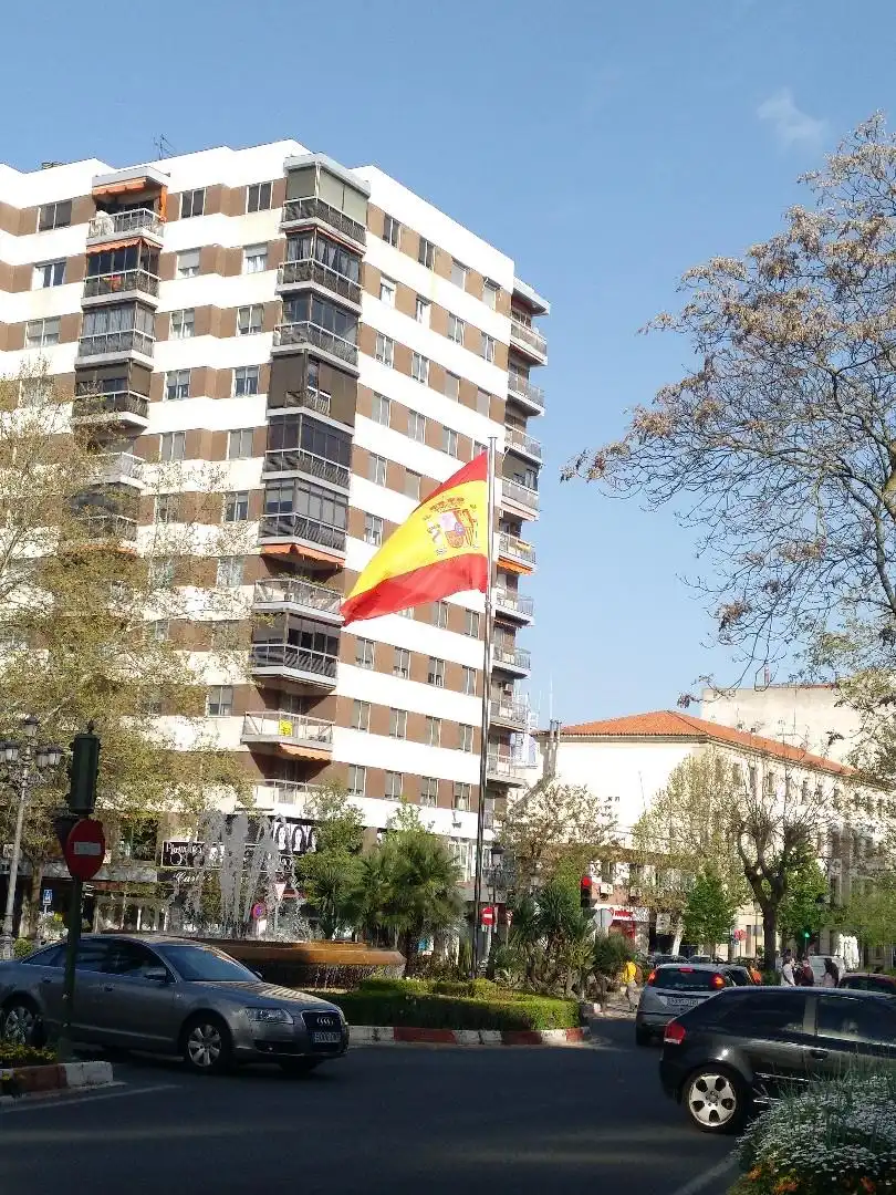 Pis en venda a Avenida de España, 11, Casco Antiguo Vista exterior de Pis en venda en Cáceres Capital amb Aire condicionat, Terrassa i Balcó