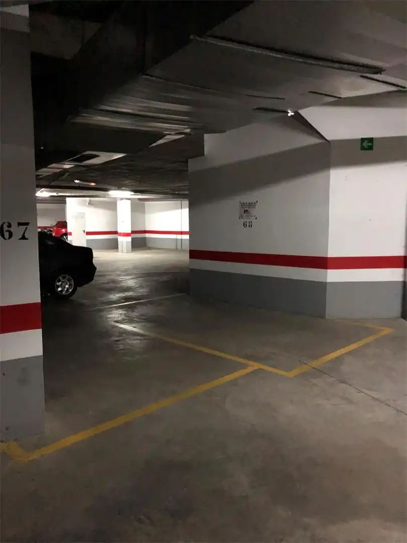 Garatge en venda a Carretera Sevilla a la Algaba, San Jerónimo - La Bachillera Aparcament de Garatge en venda en Sevilla