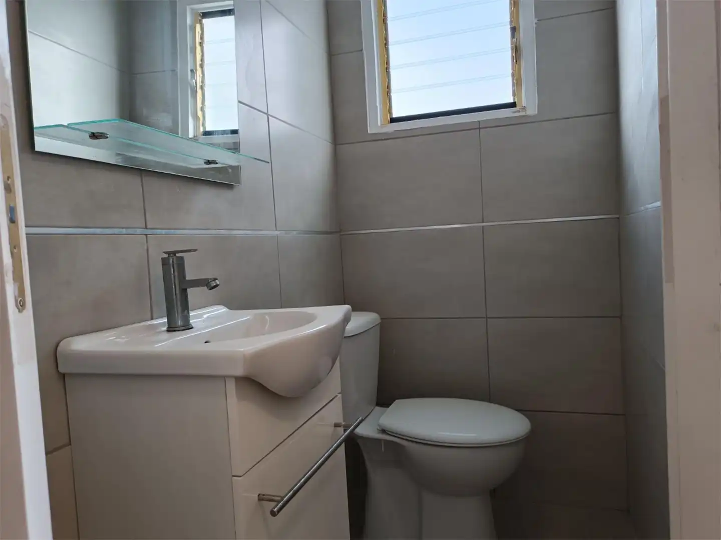 Detached homes for sale in Calle Pedro González Gómez, 12, Granadilla de Abona ciudad Bathroom of Detached homes for sale in Granadilla de Abona with Terrace, Community parking and Balcony
