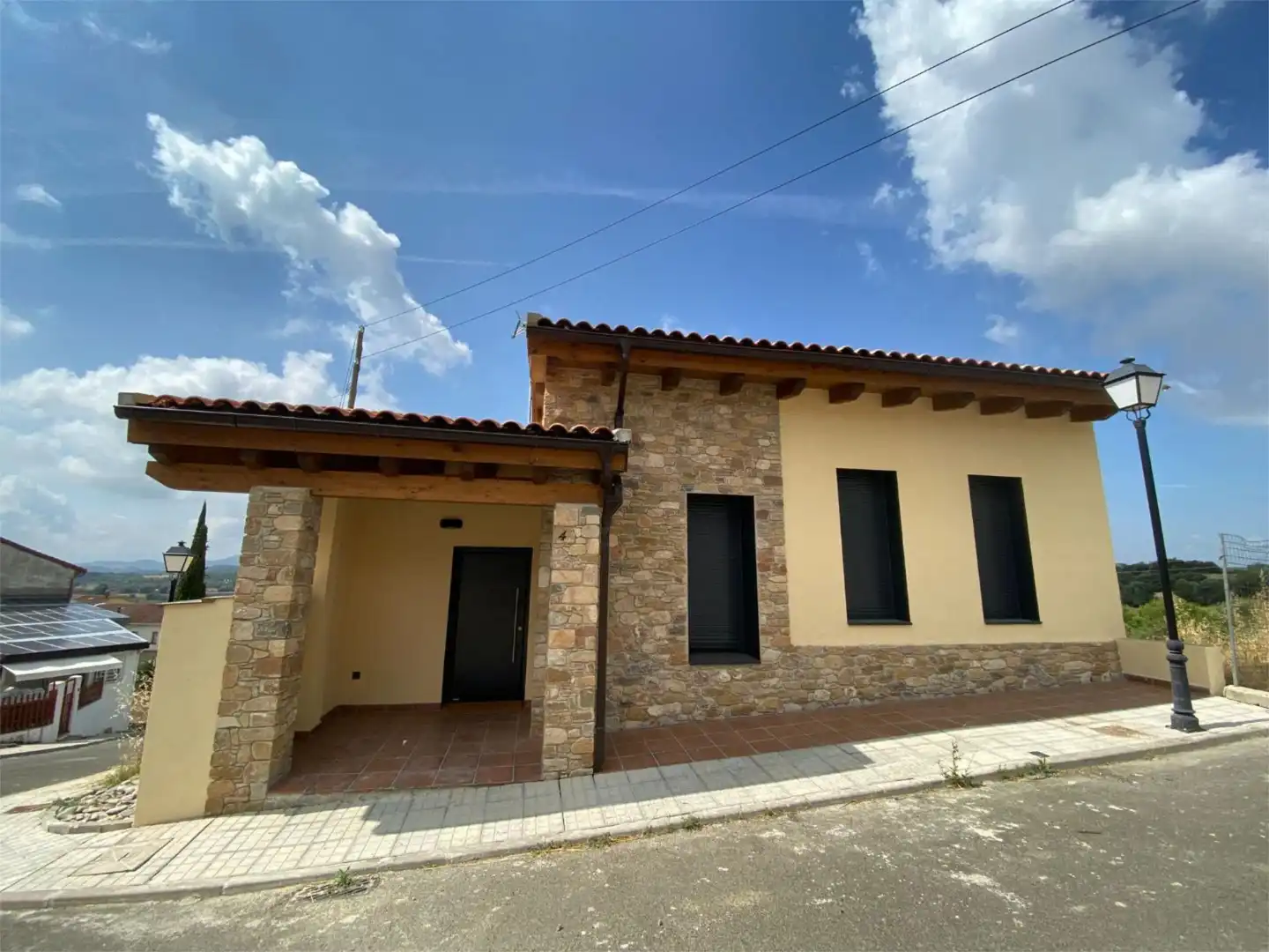 Vista exterior de Dúplex en venda en Benabarre amb Jardí privat, Terrassa i Traster