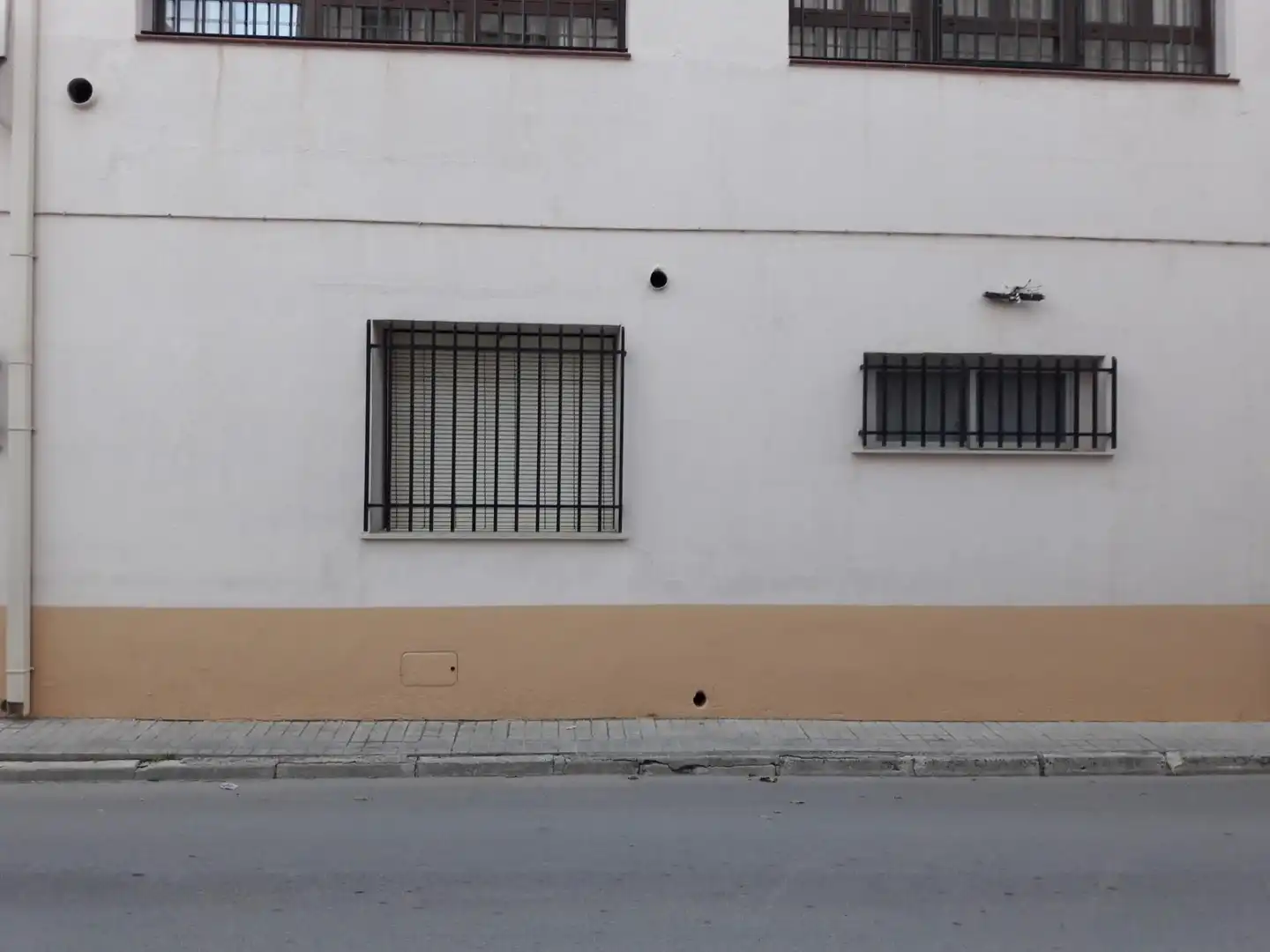 Geschaftsraum zum Verkauf in Calle Doctor Salazar, 3, Las Pedroñeras Außenansicht von Geschaftsraum zum Verkauf in Las Pedroñeras