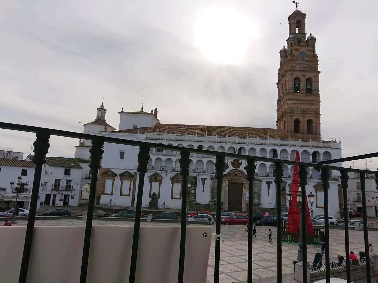 Wohnung zum Verkauf in Plaza de España, 18, Llerena Außenansicht von Wohnung zum Verkauf in Llerena mit Heizung, Abstellraum und Balkon