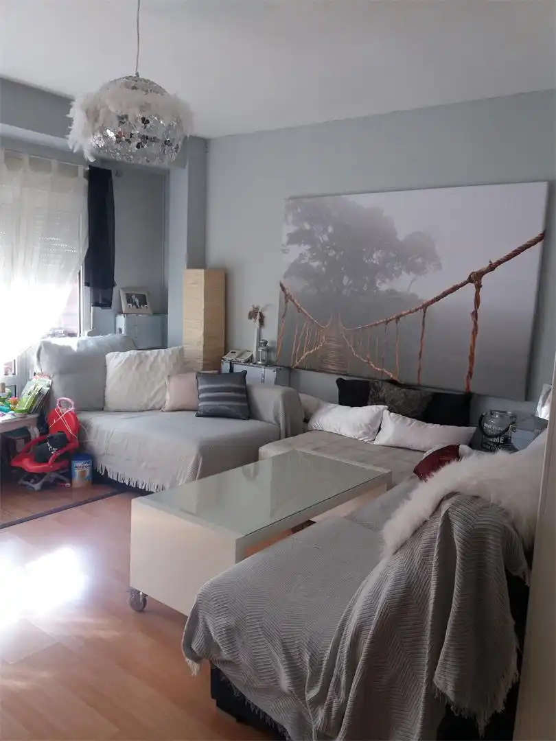 Piso en venta en Calle Agustina de Aragón, 3, Manzanares Sala de estar de Piso en venta en Manzanares con Aire acondicionado, Calefacción y Jardín privado