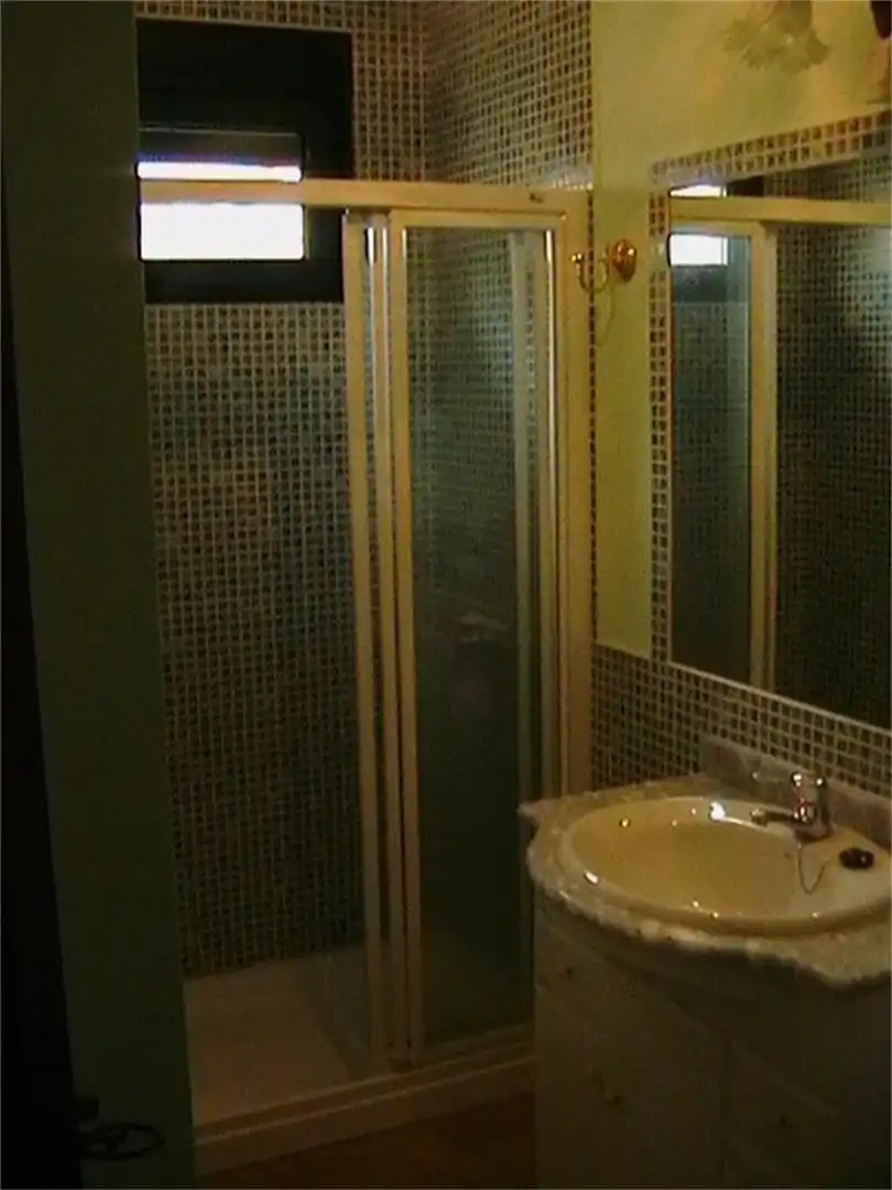 Piso de alquiler en Rúa Buenos Aires, 15, Corrubedo Baño de Piso de alquiler en Ribeira con Calefacción, Jardín privado y Horno