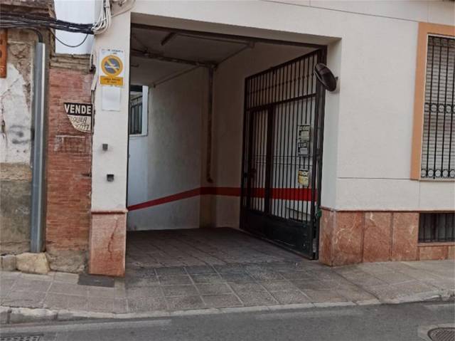 Garaje en Venta en Calle Santo Cristo, 11 en Cabra