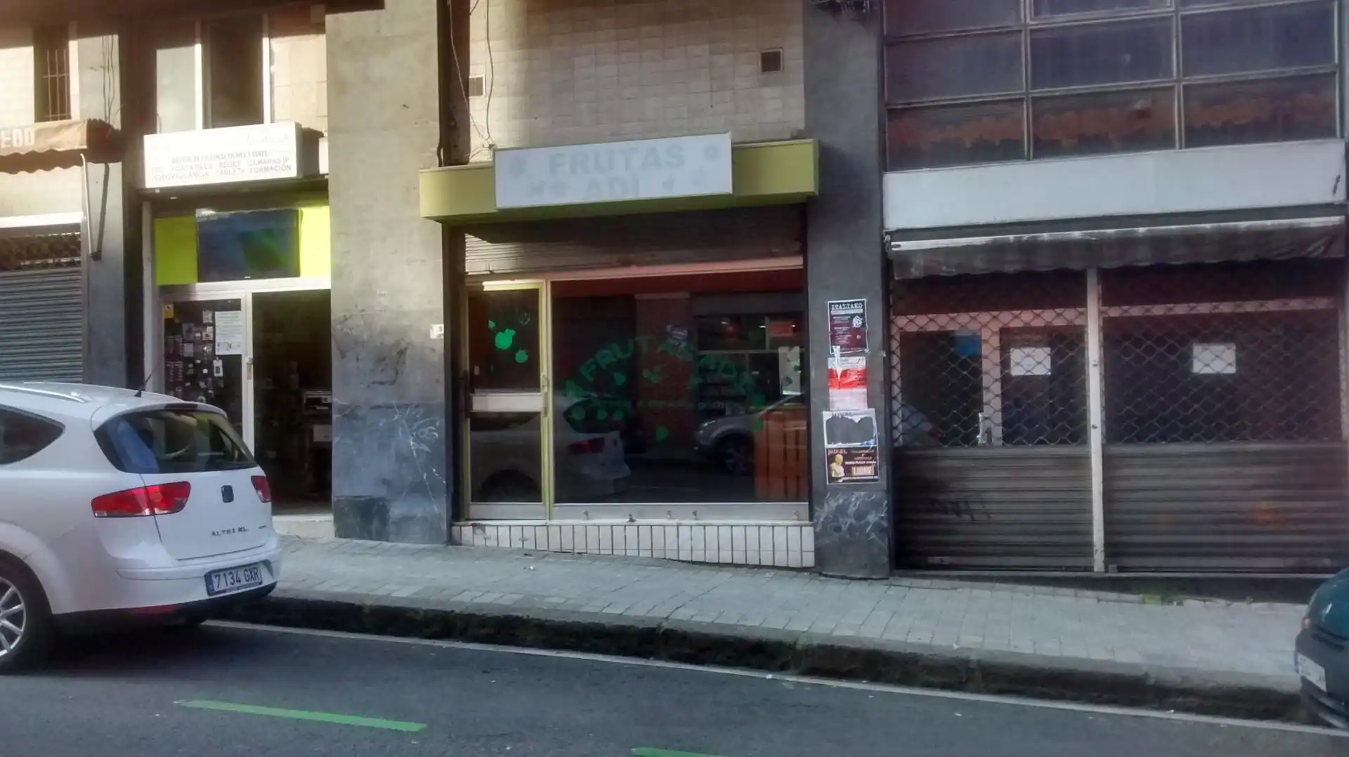 Local en venda a Calle Juan de Garay, 31, Zabala Local en venda en Bilbao