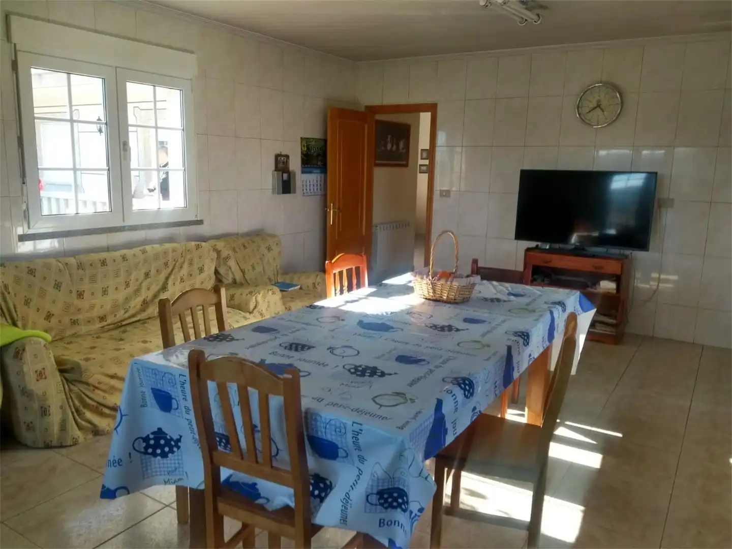 Finca rústica en venda a A Pobra do Brollón Menjador de Finca rústica en venda en A Pobra do Brollón amb Calefacció i Terrassa