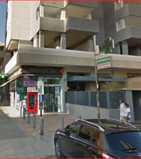 Garaje en venta en Calle de Langreo, 2, Playa Poniente, Alicante - imagen 2 Foto 2 de Garaje en venta en Calle de Langreo, 2, Playa Poniente, Alicante