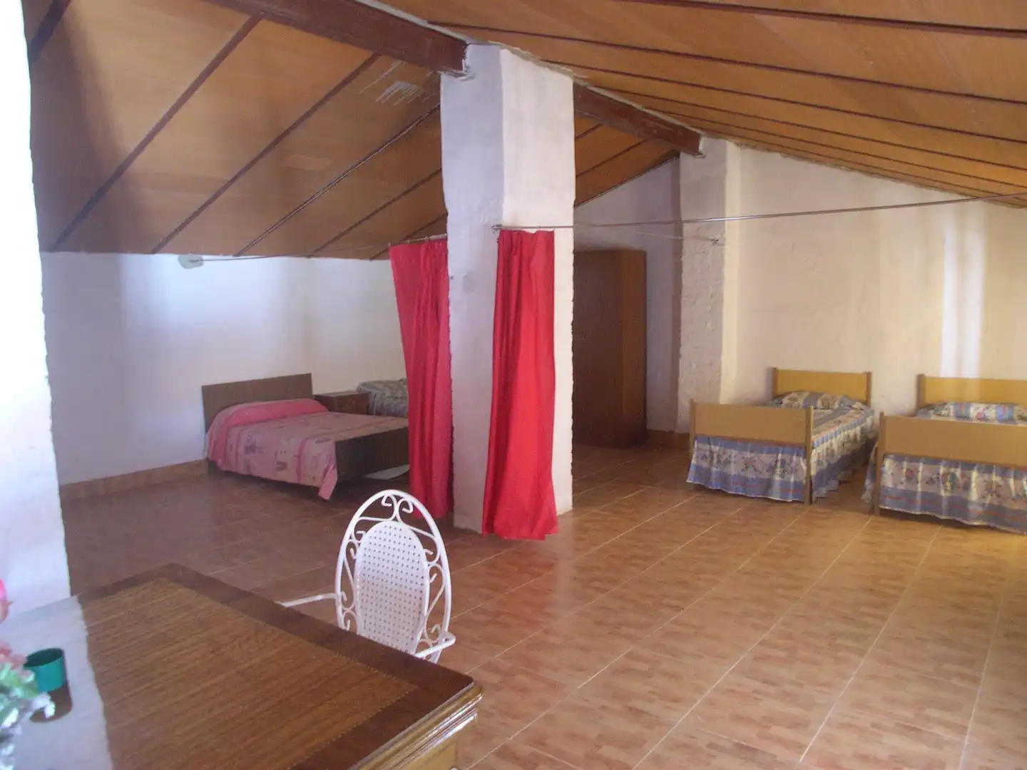 Country homes for sale in Calle Francisco Pizarro, 9, Orellana la Vieja Country homes for sale in Orellana la Vieja with Private garden and Storage room