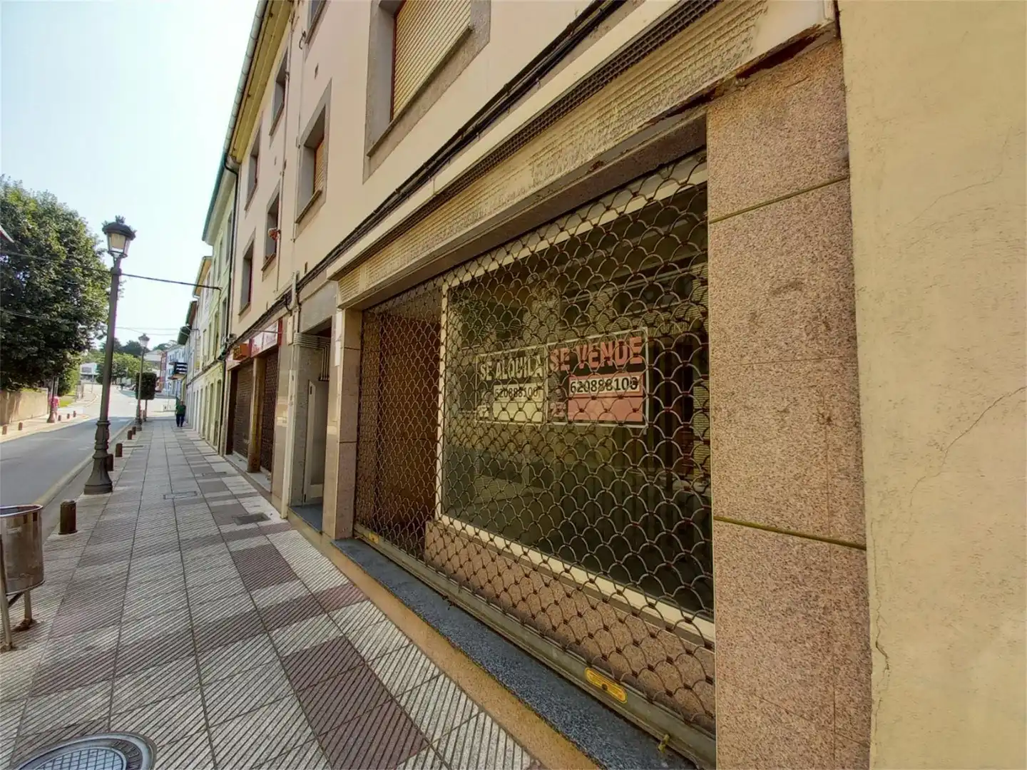 Commercial properties for rent in Calle Ramón Campoamor, 32, Navia