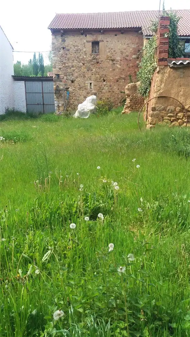 Constructible Land for sale in Plaza San Martino, 11, Garrafe de Torío Constructible Land for sale in Garrafe de Torío