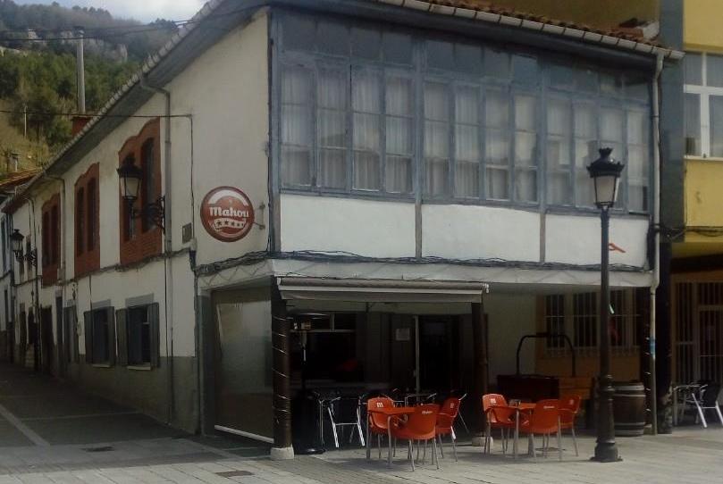 Premises for sale in Calle Ramón y Cajal, 33, La Pola de Gordón , León - image 1 Photo 1 of Premises for sale in Calle Ramón y Cajal, 33, La Pola de Gordón , León