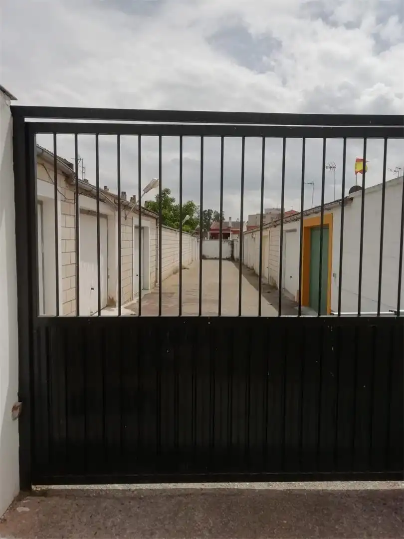 Casa o xalet en venda a La Estación Aparcament de Casa o xalet en venda en Badajoz Capital amb Aire condicionat, Terrassa i Balcó