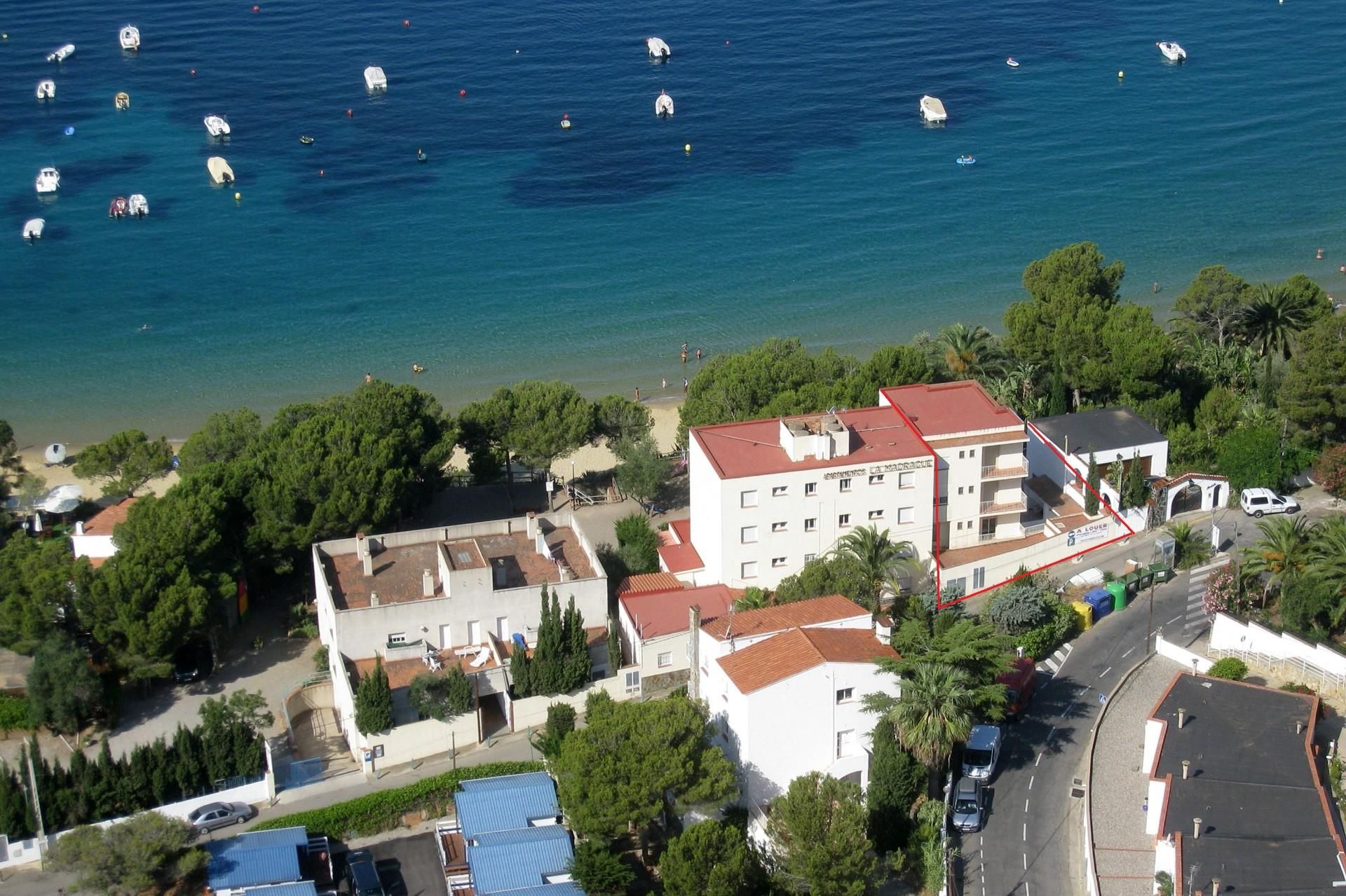 Exterior view of Apartment for sale in Roses  with Heating, Terrace and Furnished