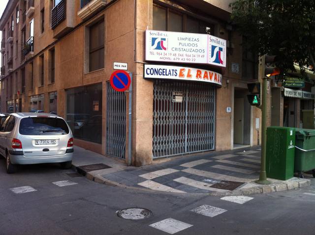 Local comercial en Alquiler en Calle San Roque, 43 en Plaza Illes Columbretes