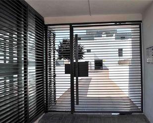 Exterior view of Flat for sale in Daimiel  with Air Conditioner