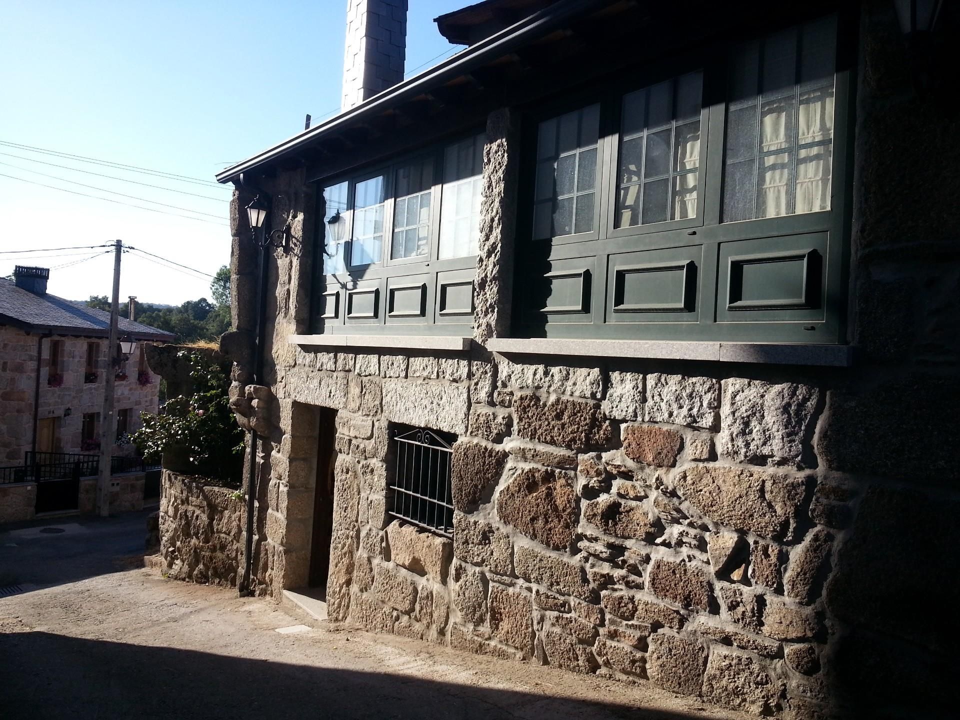 Exterior view of House or chalet for sale in A Veiga   with Heating, Private garden and Furnished