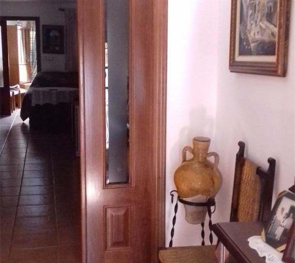 Casa adosada en venda a Calle Bernardo Mondria, 9, Rotglà i Corbera, Valencia - imatge 1 Foto 1 de Casa adosada en venda a Calle Bernardo Mondria, 9, Rotglà i Corbera, Valencia