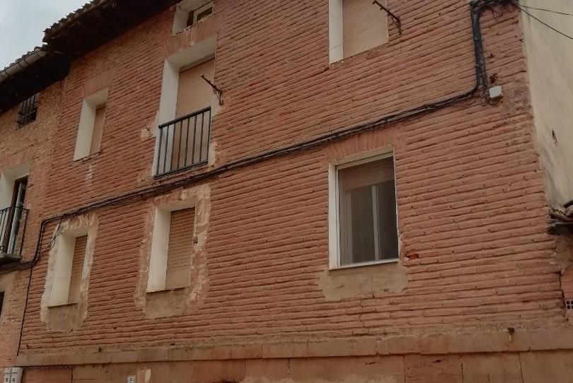 Single-family semi-detached for sale in Ventosa, La Rioja - image 1 Photo 1 of Single-family semi-detached for sale in Ventosa, La Rioja