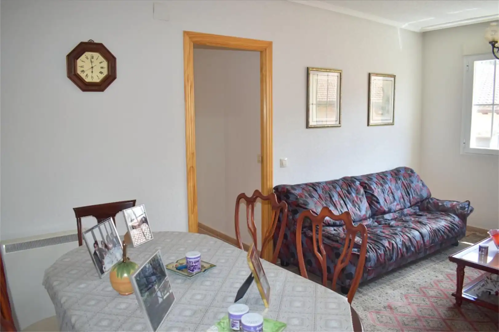 Piso en venta en Piedrahíta Sala de estar de Piso en venta en Piedrahíta con Calefacción, Terraza y Amueblado