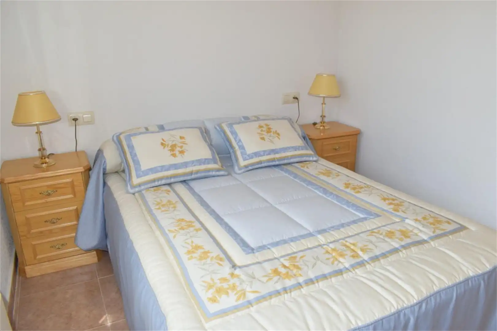 Piso en venta en Piedrahíta Habitación de Piso en venta en Piedrahíta con Calefacción, Terraza y Amueblado