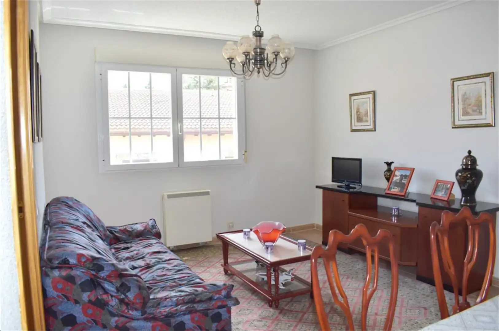 Piso en venta en Piedrahíta Sala de estar de Piso en venta en Piedrahíta con Calefacción, Terraza y Amueblado