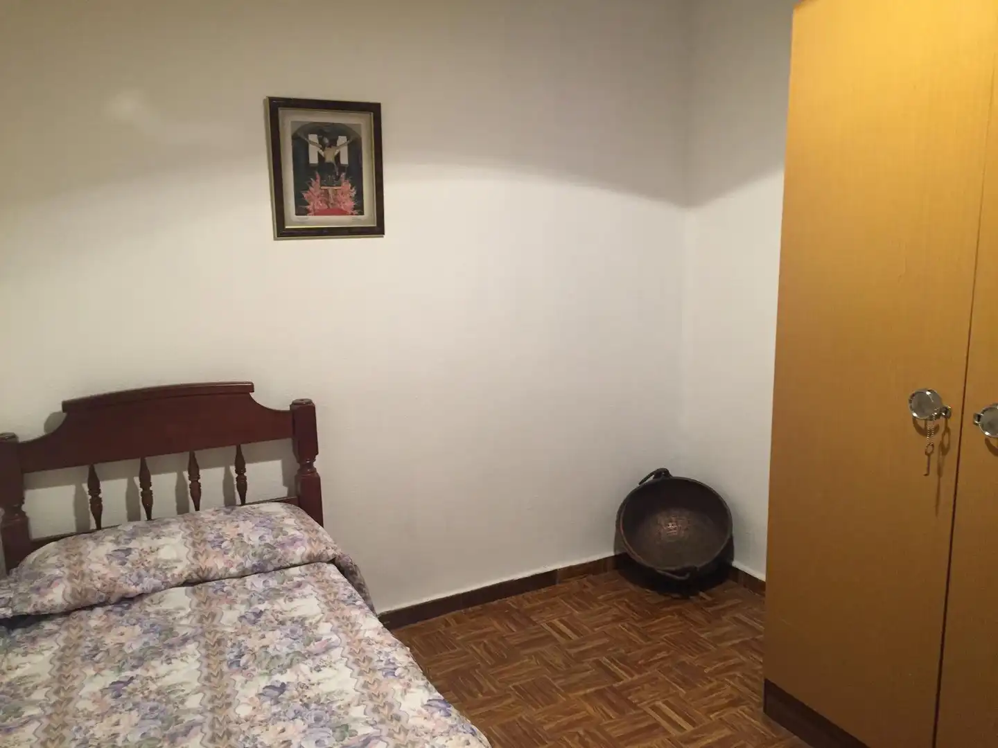Piso en venta en Calle Santa Teresa, 9, El Barco de Ávila Habitación de Piso en venta en El Barco de Ávila con Terraza y Balcón