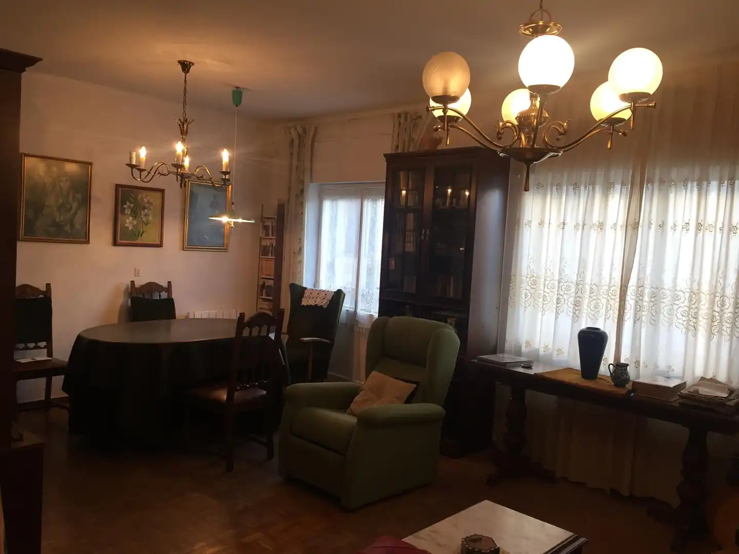Piso en venta en Calle Santa Teresa, 9, El Barco de Ávila Comedor de Piso en venta en El Barco de Ávila con Terraza y Balcón