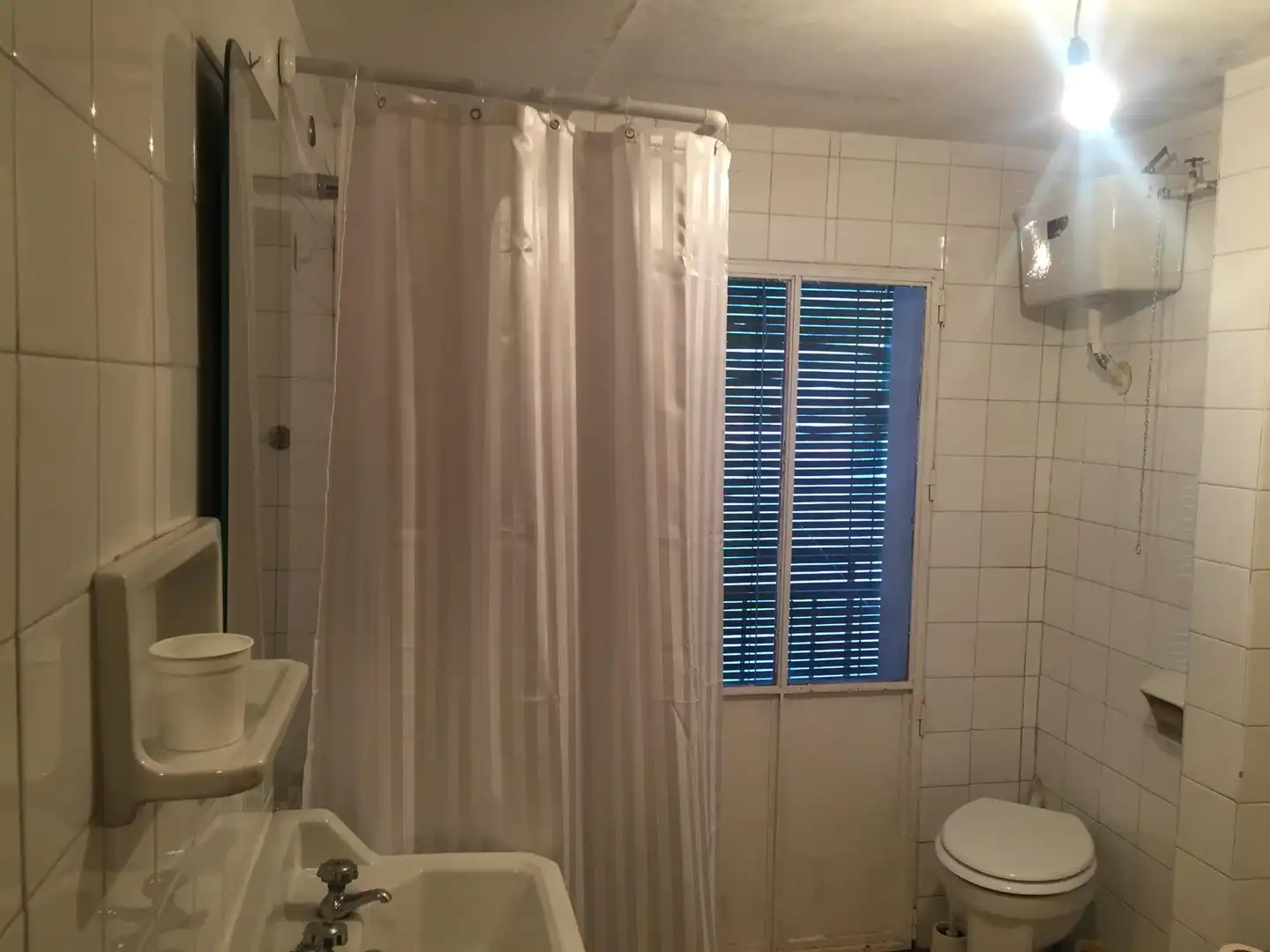 Piso en venta en Calle Santa Teresa, 9, El Barco de Ávila Baño de Piso en venta en El Barco de Ávila con Terraza y Balcón