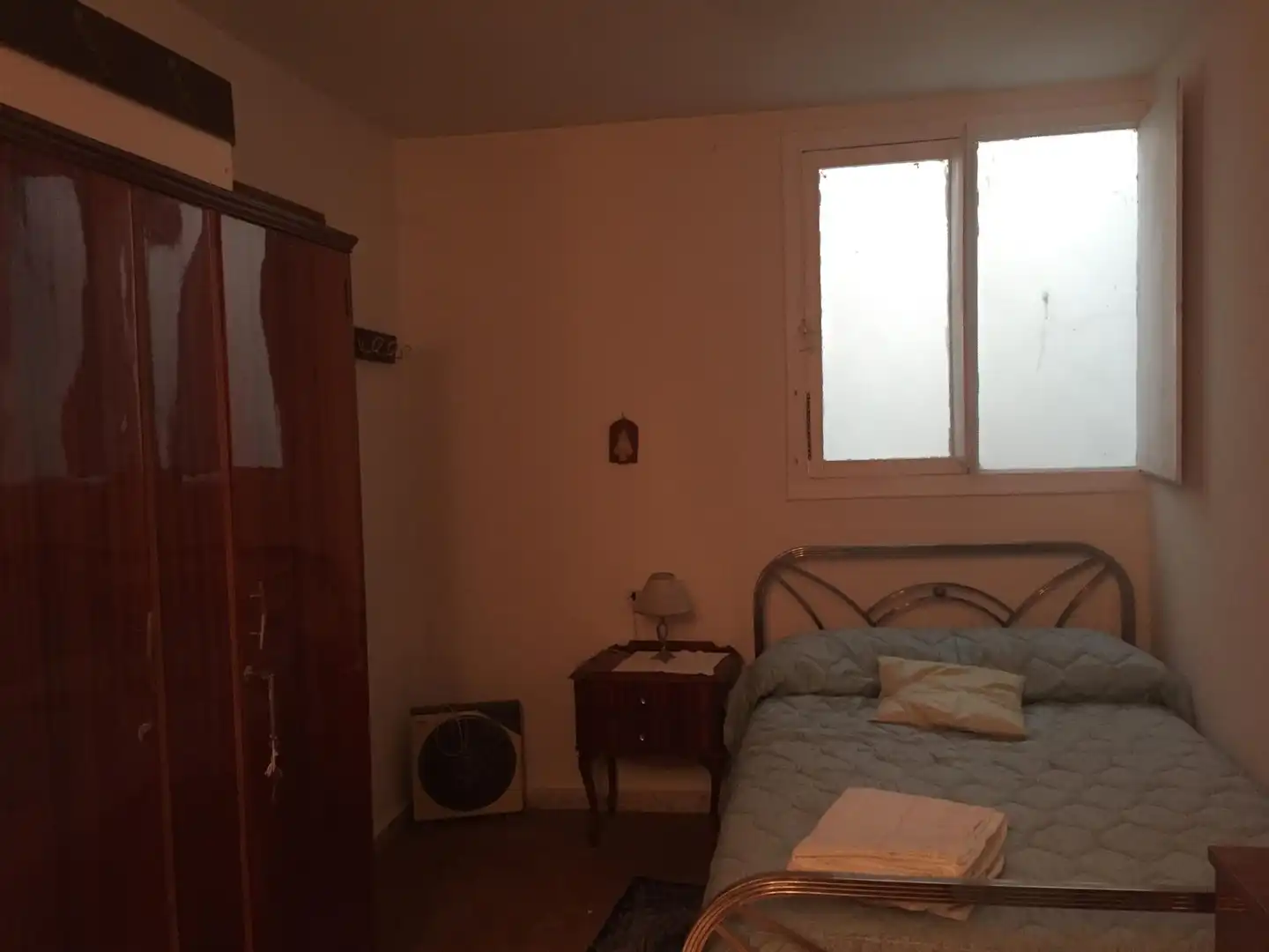 Piso en venta en Calle Santa Teresa, 9, El Barco de Ávila Habitación de Piso en venta en El Barco de Ávila con Terraza y Balcón