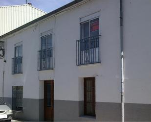 Exterior view of Single-family semi-detached for sale in Guijuelo  with Heating, Terrace and Storage room