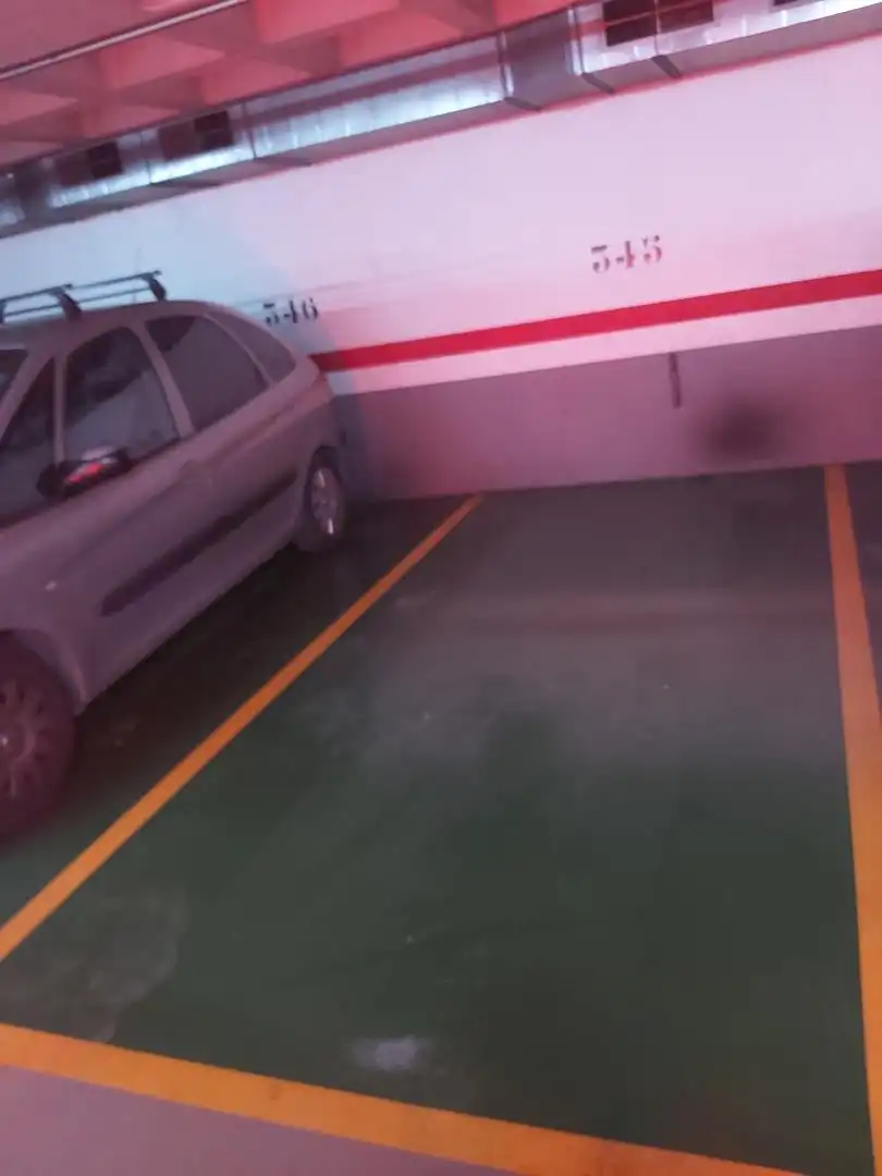 Garaje en venta en Carrer de Mossèn Jacint Verdaguer, 5, Riu Sud Parking de Garaje en venta en Santa Coloma de Gramenet