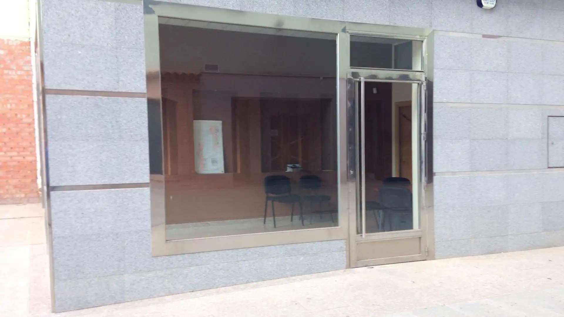 Local en venta en Tomelloso con Aire acondicionado y Calefacción