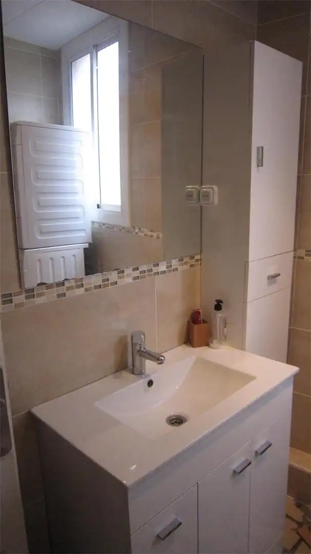 Room in Carrer del Consell de cent, 472, Fort Pienc Room in Carrer del Consell de cent, 472, Fort Pienc
