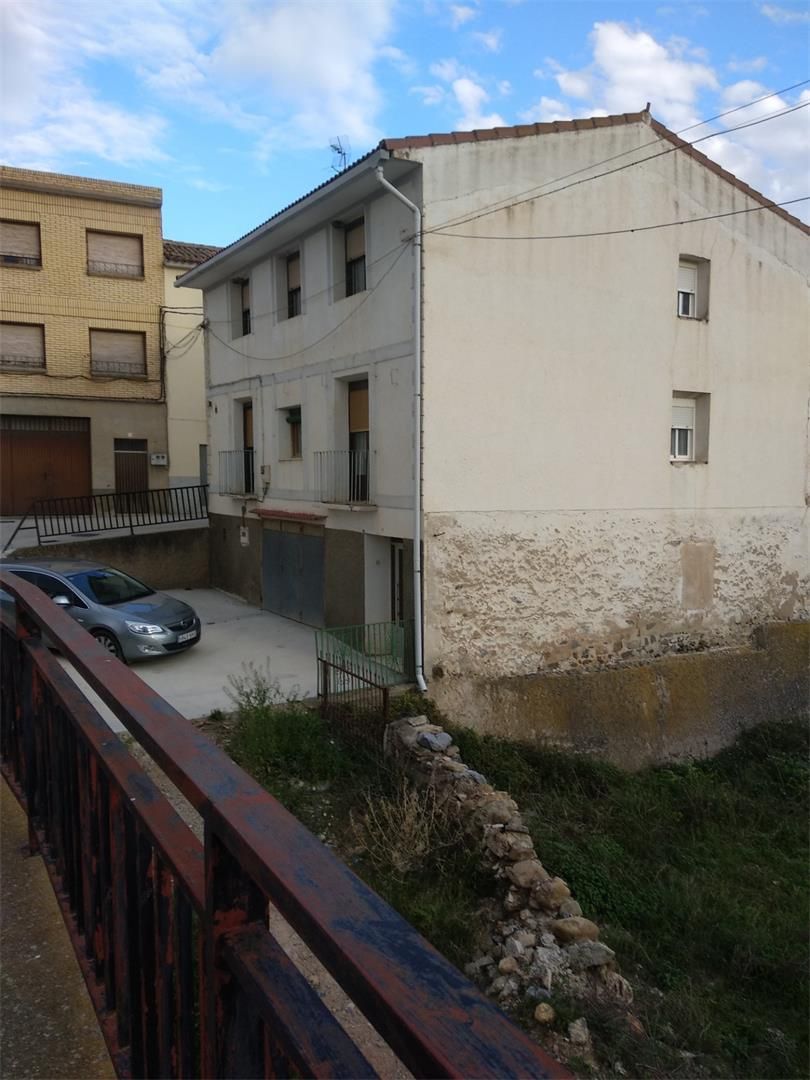 Vista exterior de Casa o xalet en venda en Cervera del Río Alhama amb Calefacció, Jardí privat i Terrassa